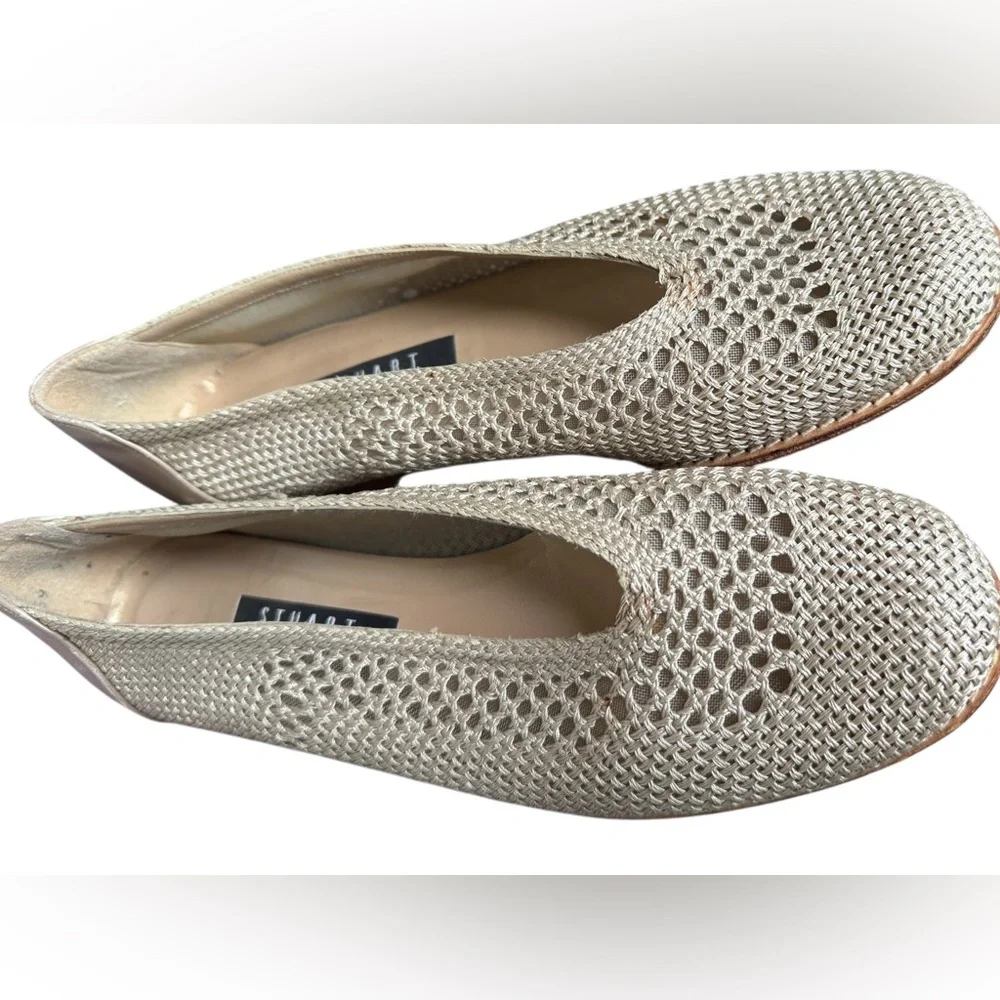 Stuart Weitzman woman’s tan basket weave flat with leather trim size 9.5